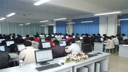 計算機信息管理實驗室簡介